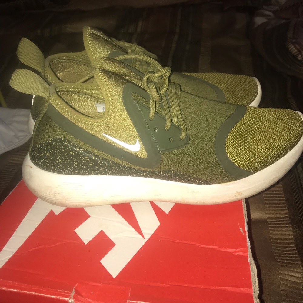 Nike